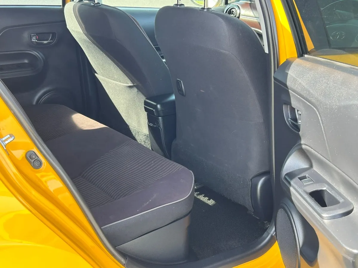 2017 Toyota Aqua G PACKAGE PUSH START Carousel 9