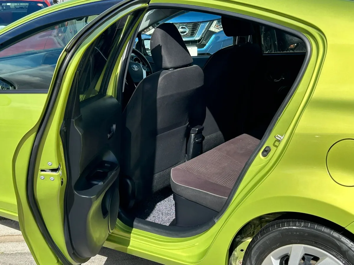 2015 Toyota Aqua G Push Start Carousel 9