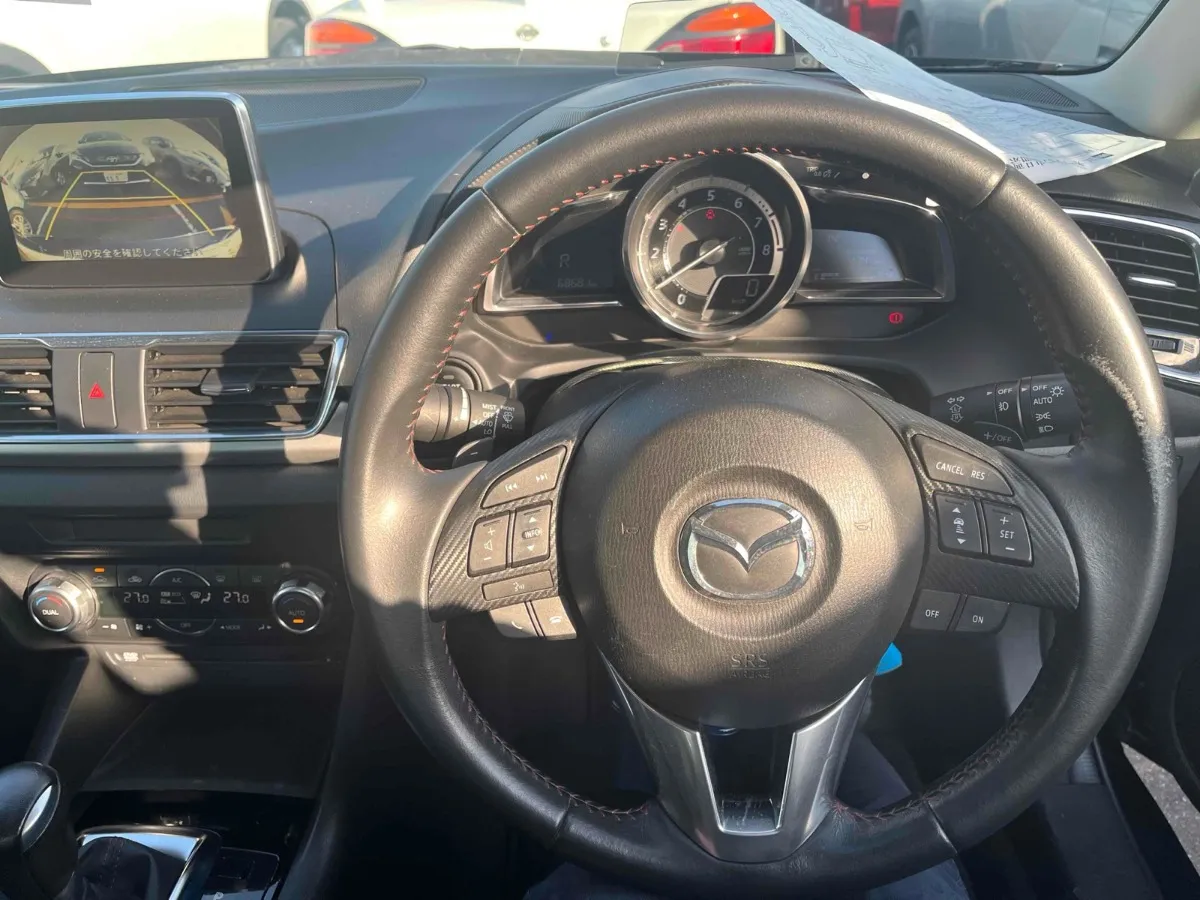 2016 Mazda Axela 15S TOURING Carousel 2