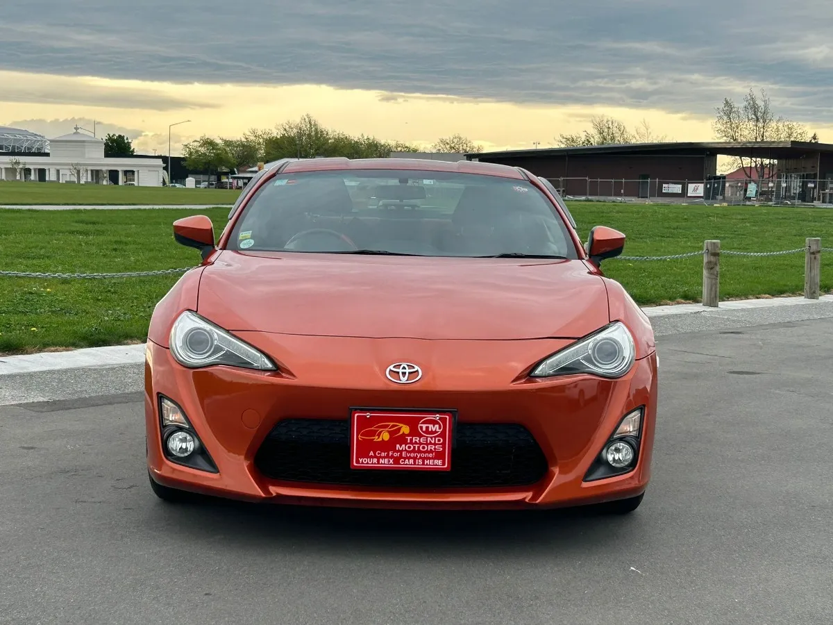2013 Toyota 86 GT Carousel 1