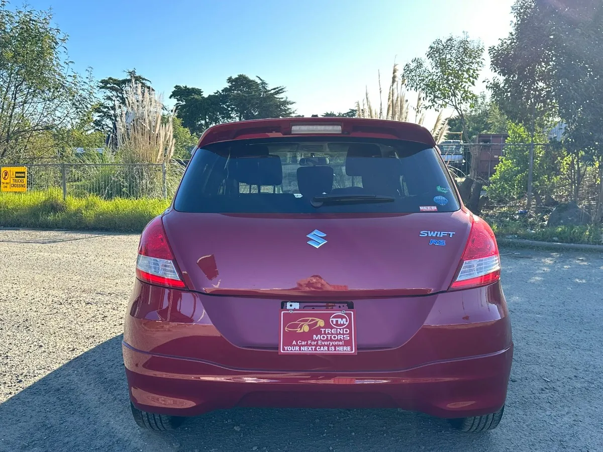 2013 Suzuki Swift RS Carousel 5