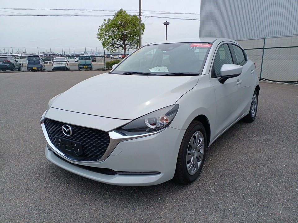 2020 Mazda 2 Carousel 1