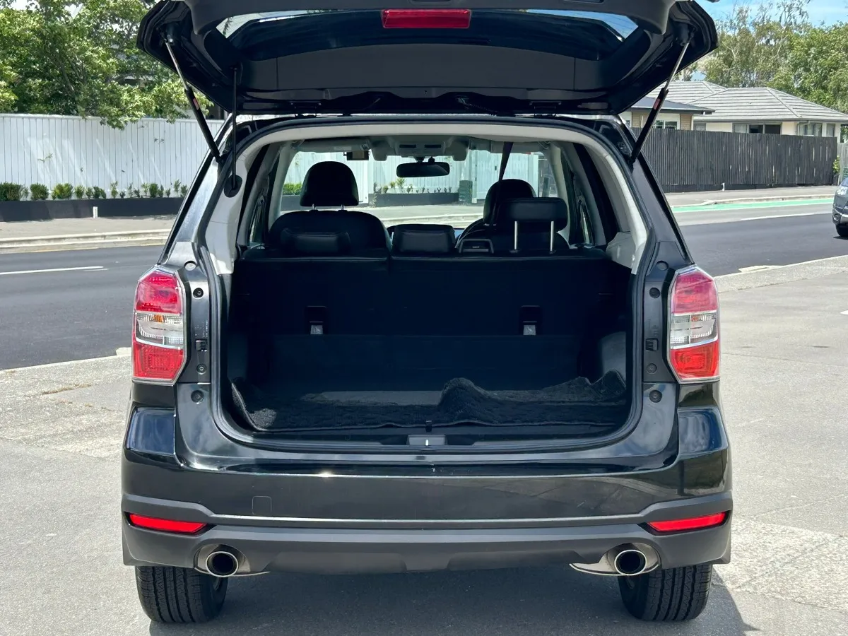 2013 Subaru Forester 2.0XT eyesight 4WD Carousel 6