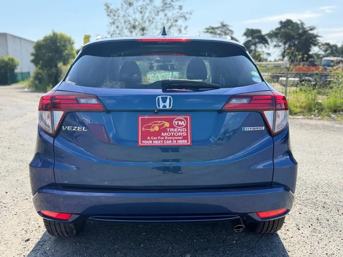 2016 Honda Vezel Carousel 3