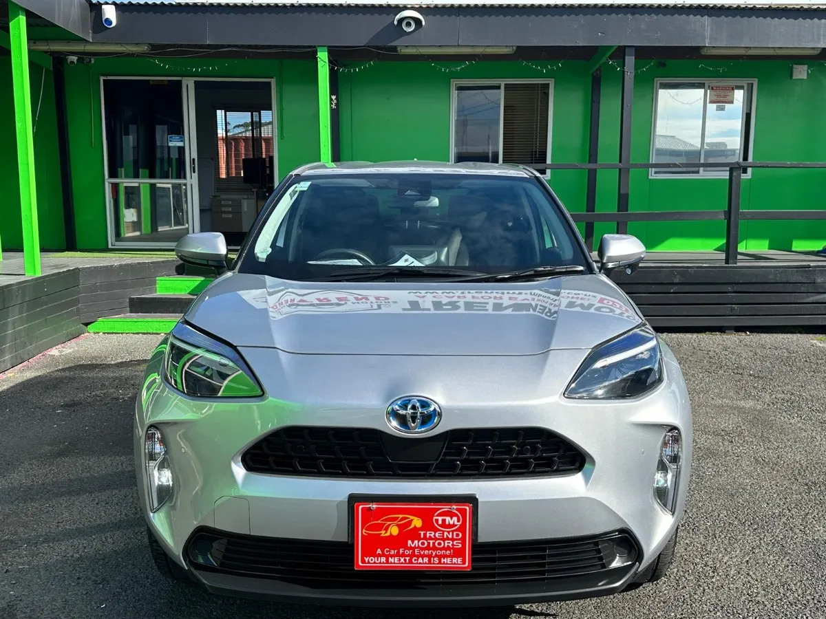 2021 Toyota Yaris Carousel 12