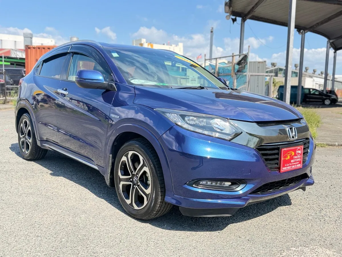 2016 Honda Vezel Carousel 1