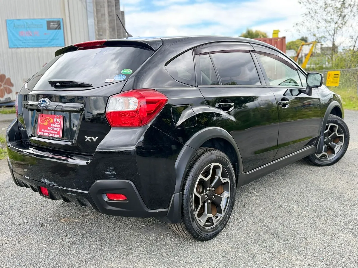 2014 Subaru XV 2.0L Eyesight Carousel 19