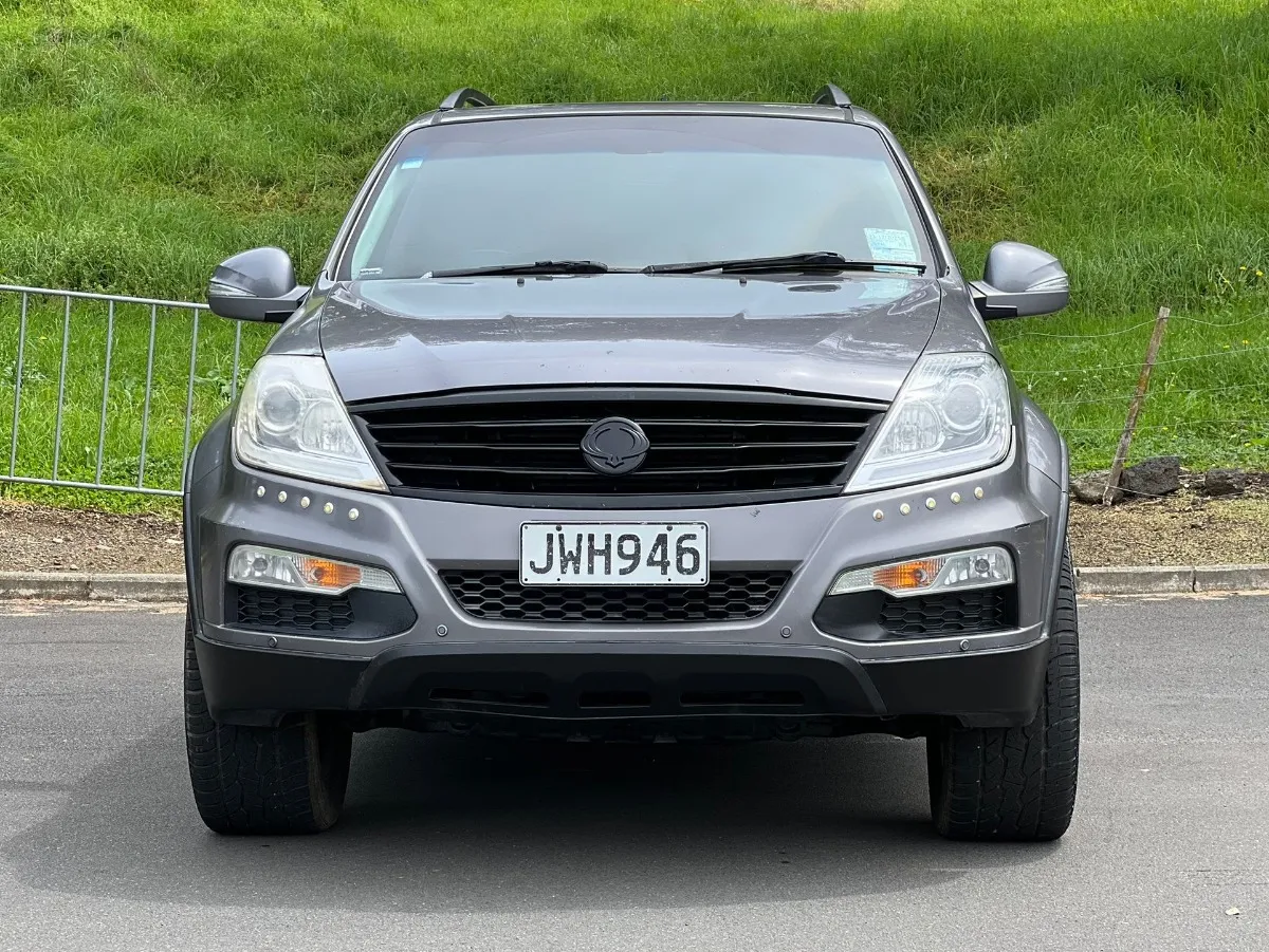  2014 Ssangyong Rexton Sports R-Series 4WD NZ New *Cruise Control,Steering Controls* Carousel 1