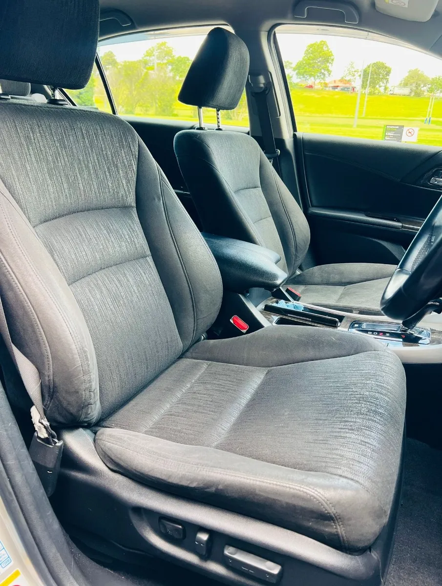  2014 Honda Accord 2.0L Hybrid On Special **Radar Cruise, Rear Shade, Alloys** Carousel 9
