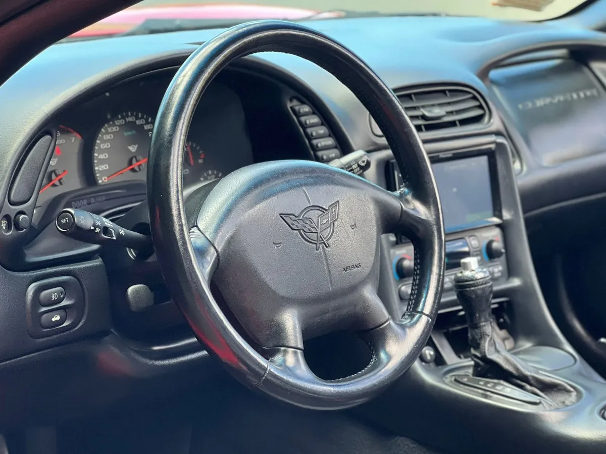 1997 Chevrolet Corvette Coupe Convertible C5 **Left Hand Drive** Carousel 7