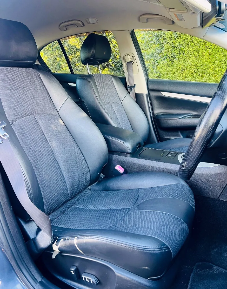 2007 Nissan Skyline 250GT Half Leather Seats*Push Button Start* Carousel 5