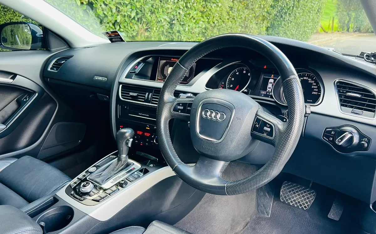  2011 Audi A5 Coupe 2.0T  Carousel 4