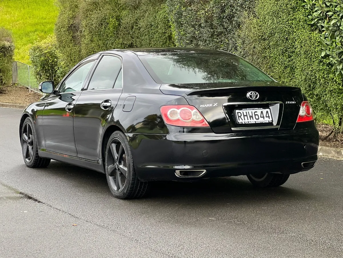  2008 Toyota Mark-X *250 G Black on Black* Carousel 3
