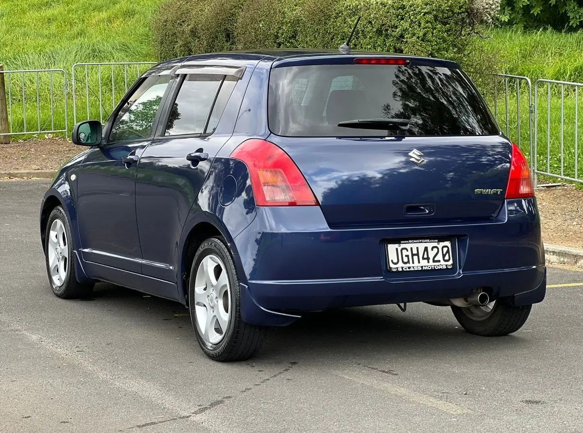 2006 Suzuki Swift 1.3L **Keyless Entry, Alloys** Carousel 4