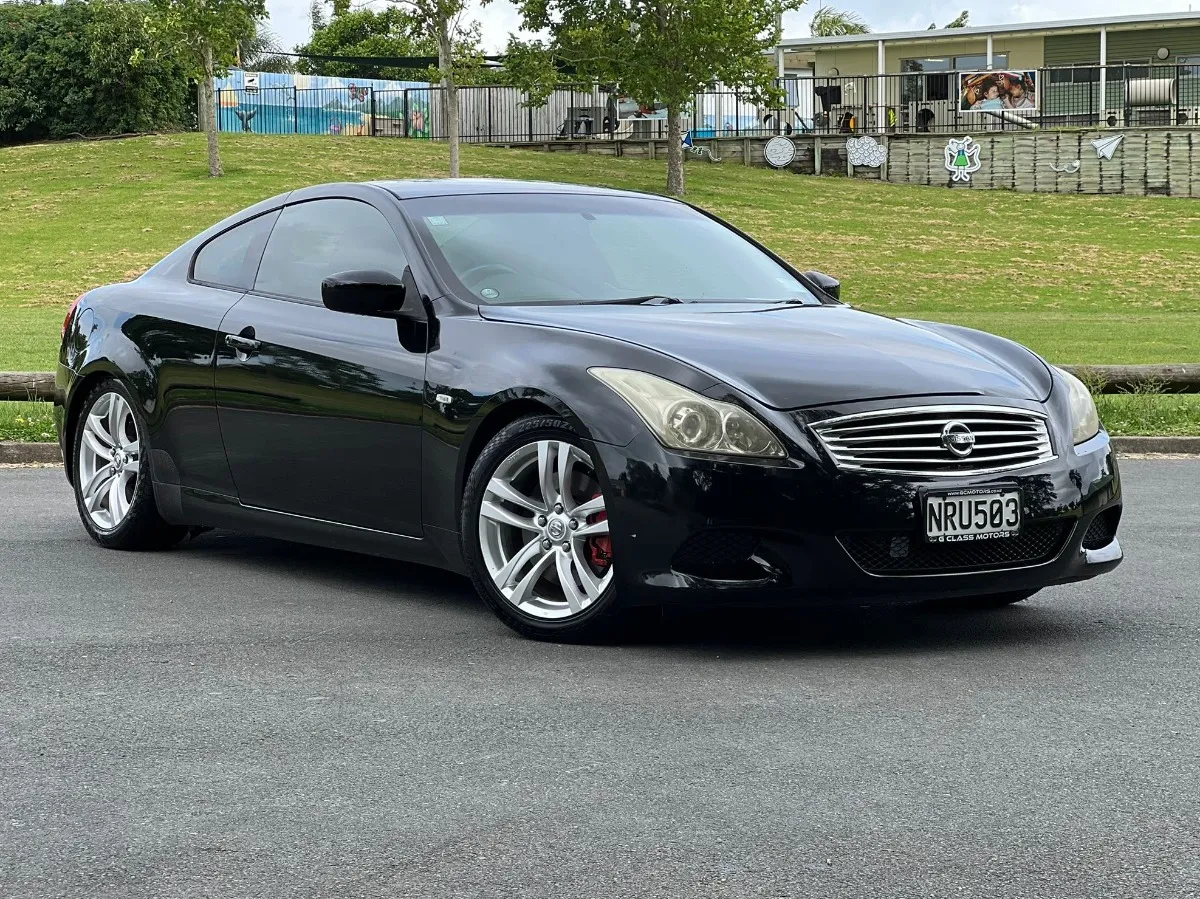  2010 Nissan Skyline 370GT Sports Coupe *Lowering Kits*