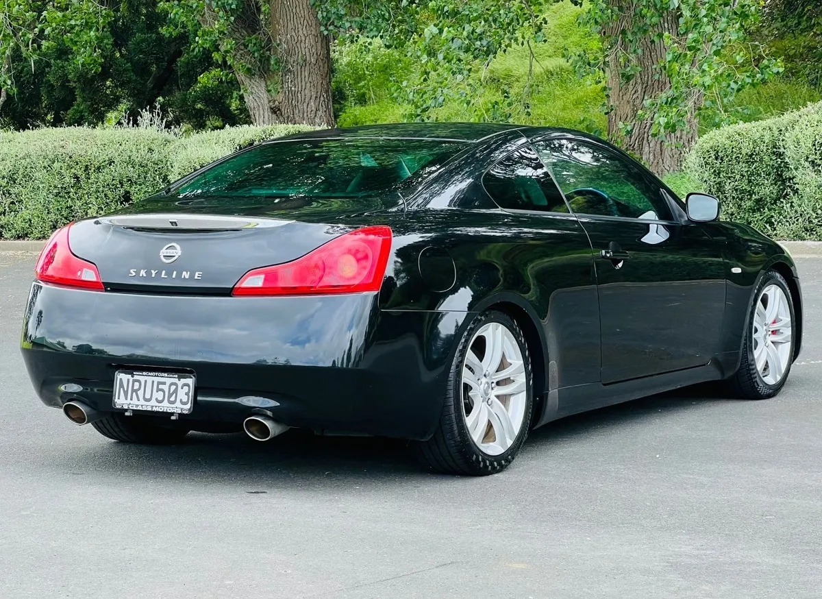  2010 Nissan Skyline 370GT Sports Coupe *Lowering Kits* Carousel 4
