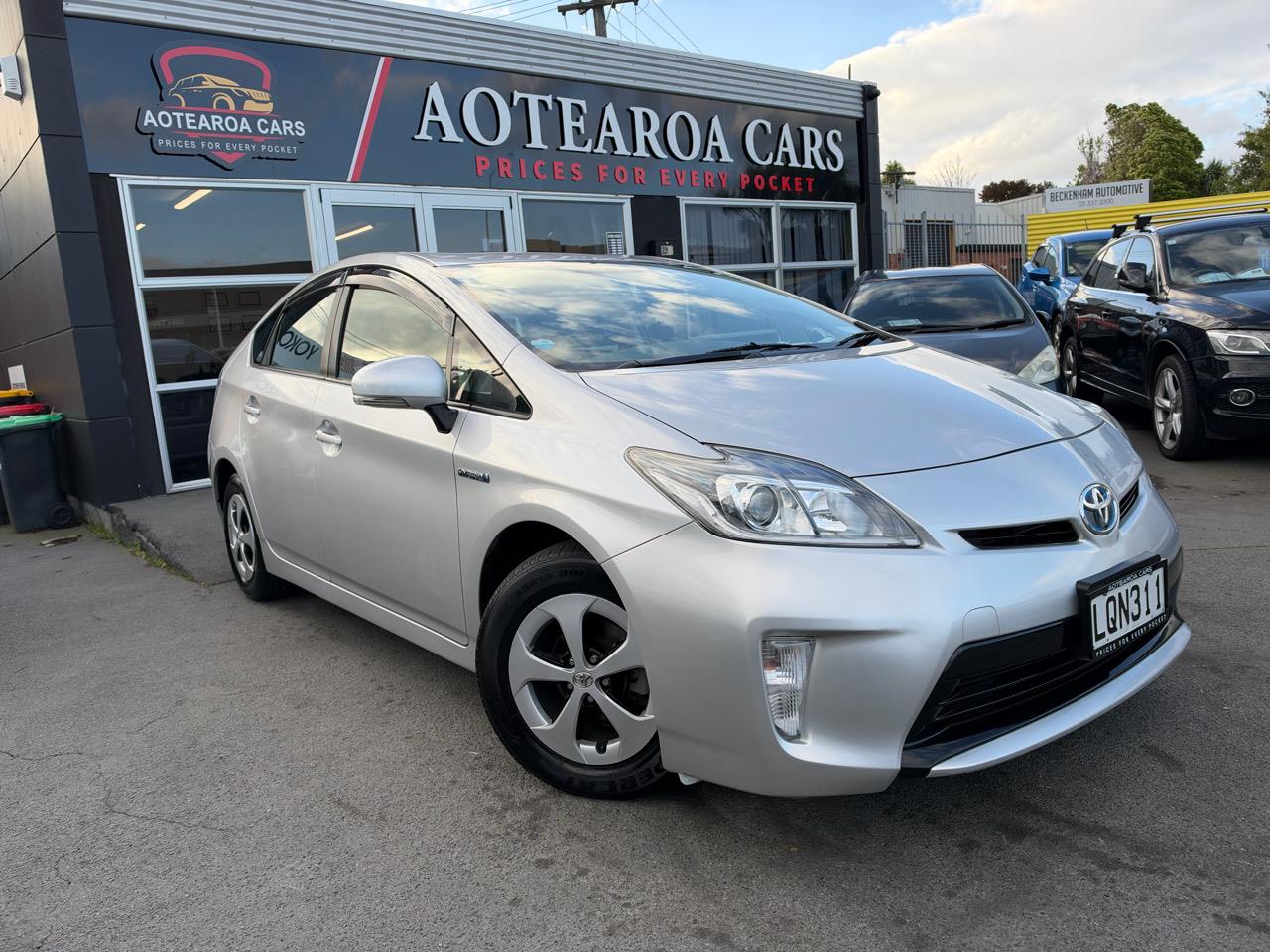 second hand 2015 Toyota Prius Low Kms/ Leather Covers for sale NZ