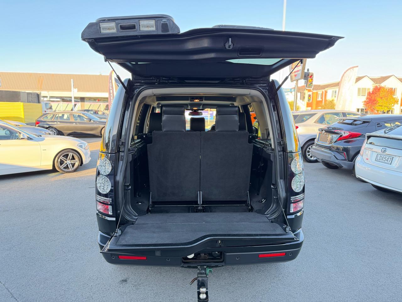 2016 Land Rover Discovery 4 SDV6 HSE Carousel 12