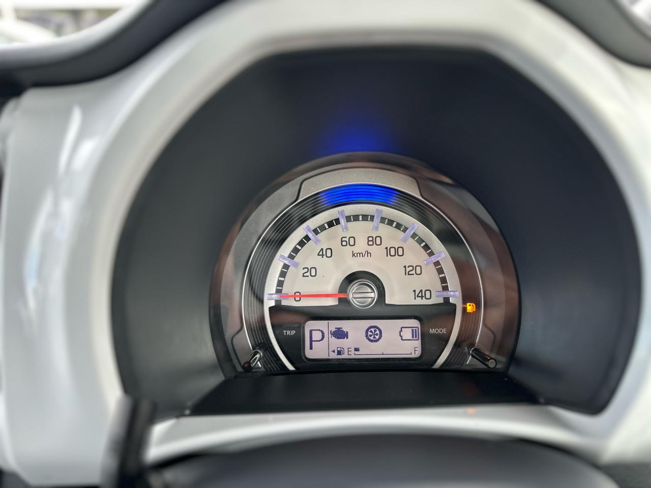 2015 Suzuki Hustler Hybrid / Nice & Tidy Carousel 7