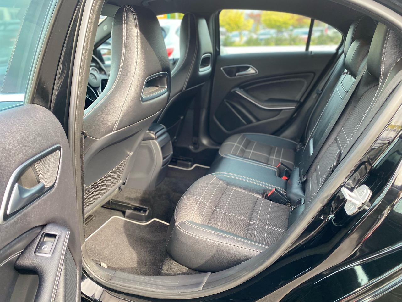 2014 Mercedes-Benz A 200 Super Nice and Tidy Carousel 4