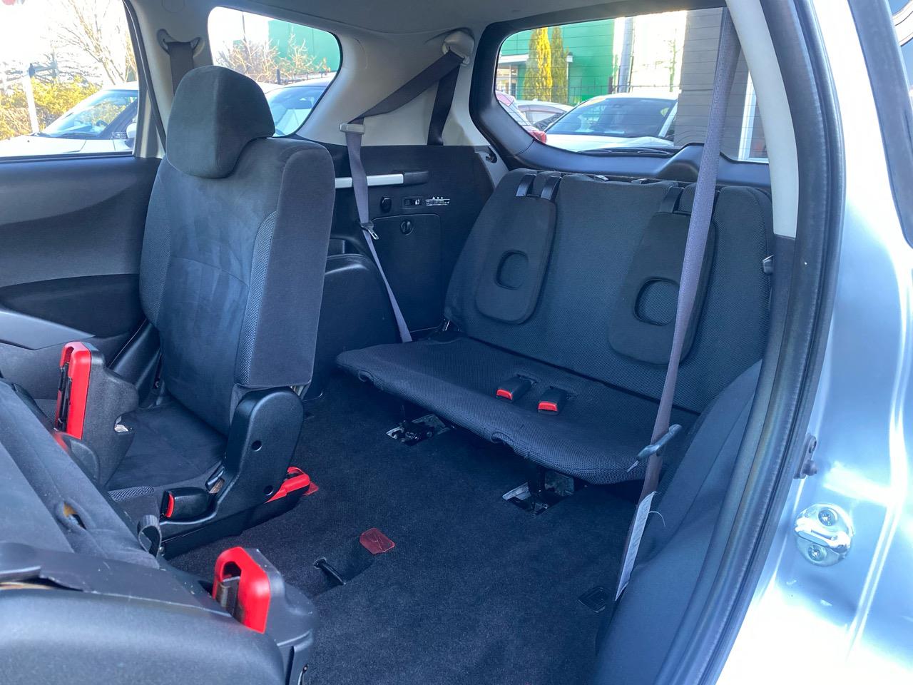 2006 Mitsubishi Outlander 7 Seater Carousel 9