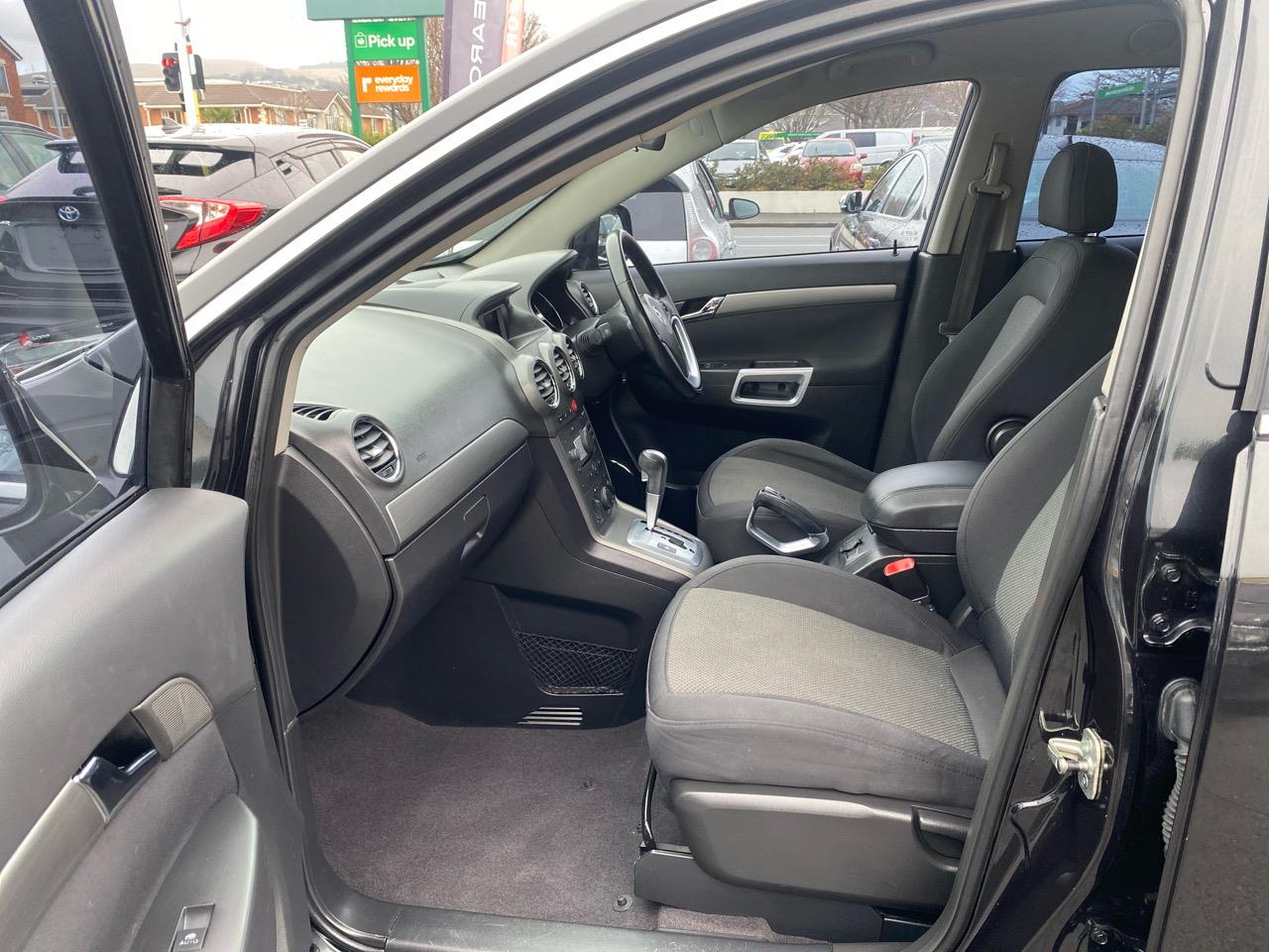 2010 Holden Captiva 5 2.4L AWD AT Carousel 1