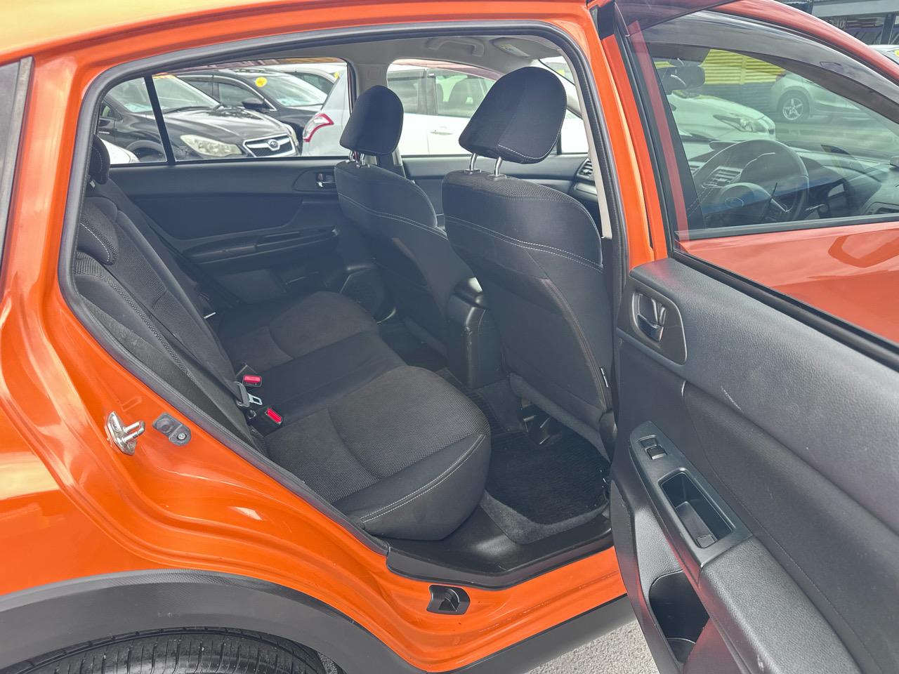 2012 Subaru Xv 2.0i 4WD Carousel 6