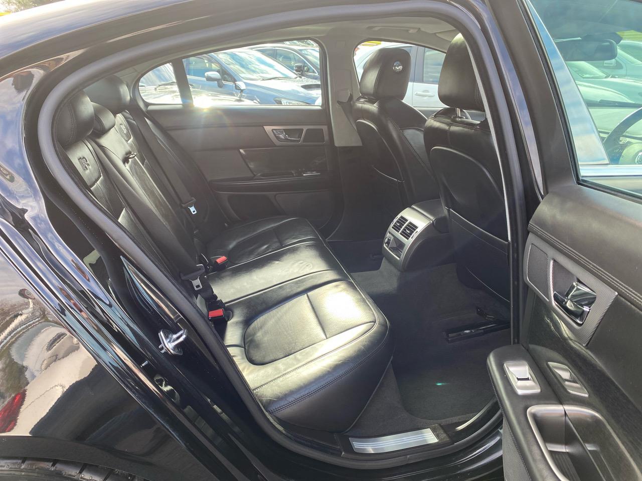2013 Jaguar XFR V8 Supercharged Carousel 8