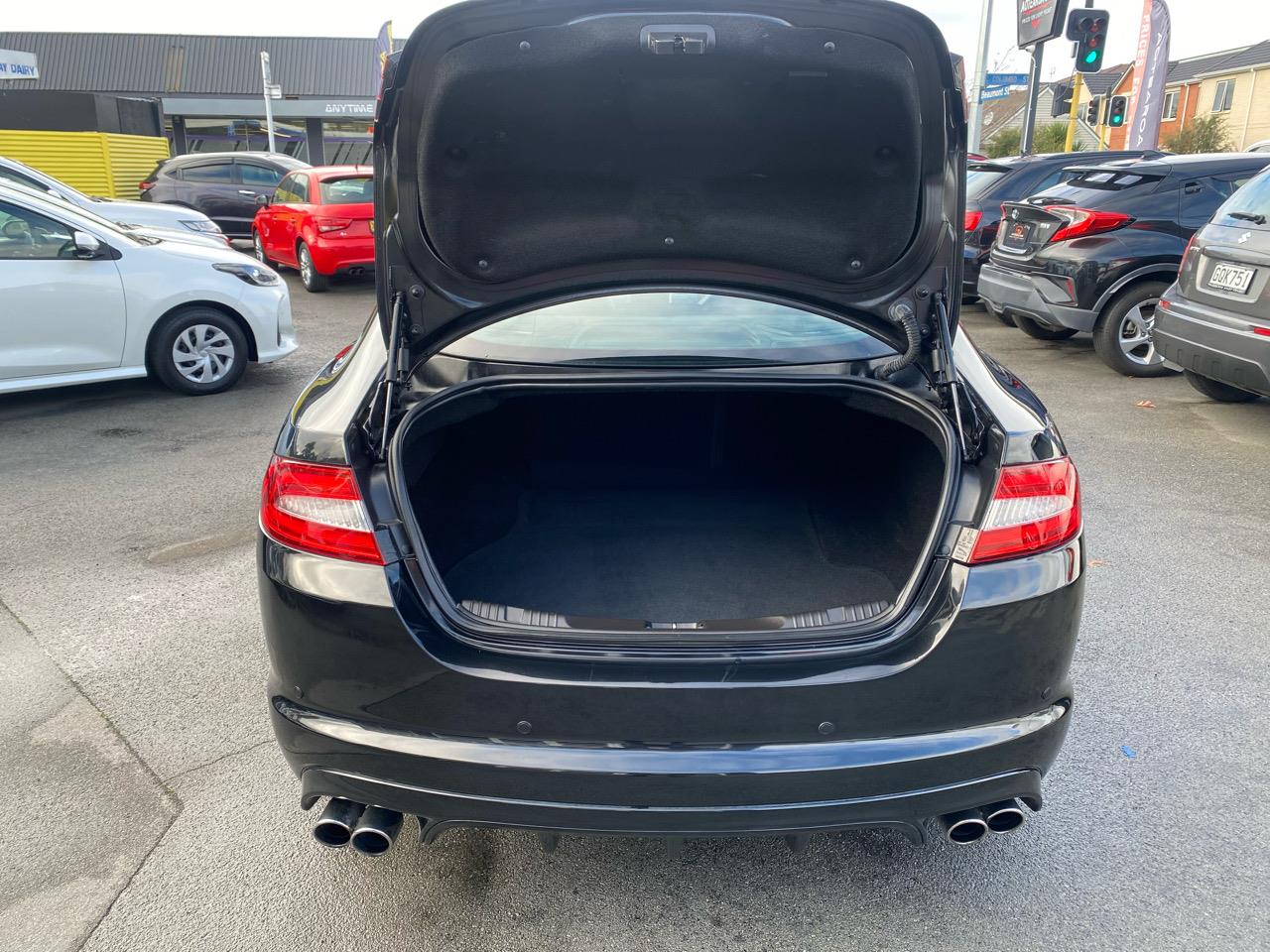 2013 Jaguar XFR V8 Supercharged Carousel 15