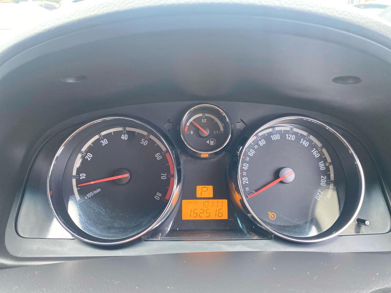 2010 Holden Captiva 5 2.4L AWD AT Carousel 3