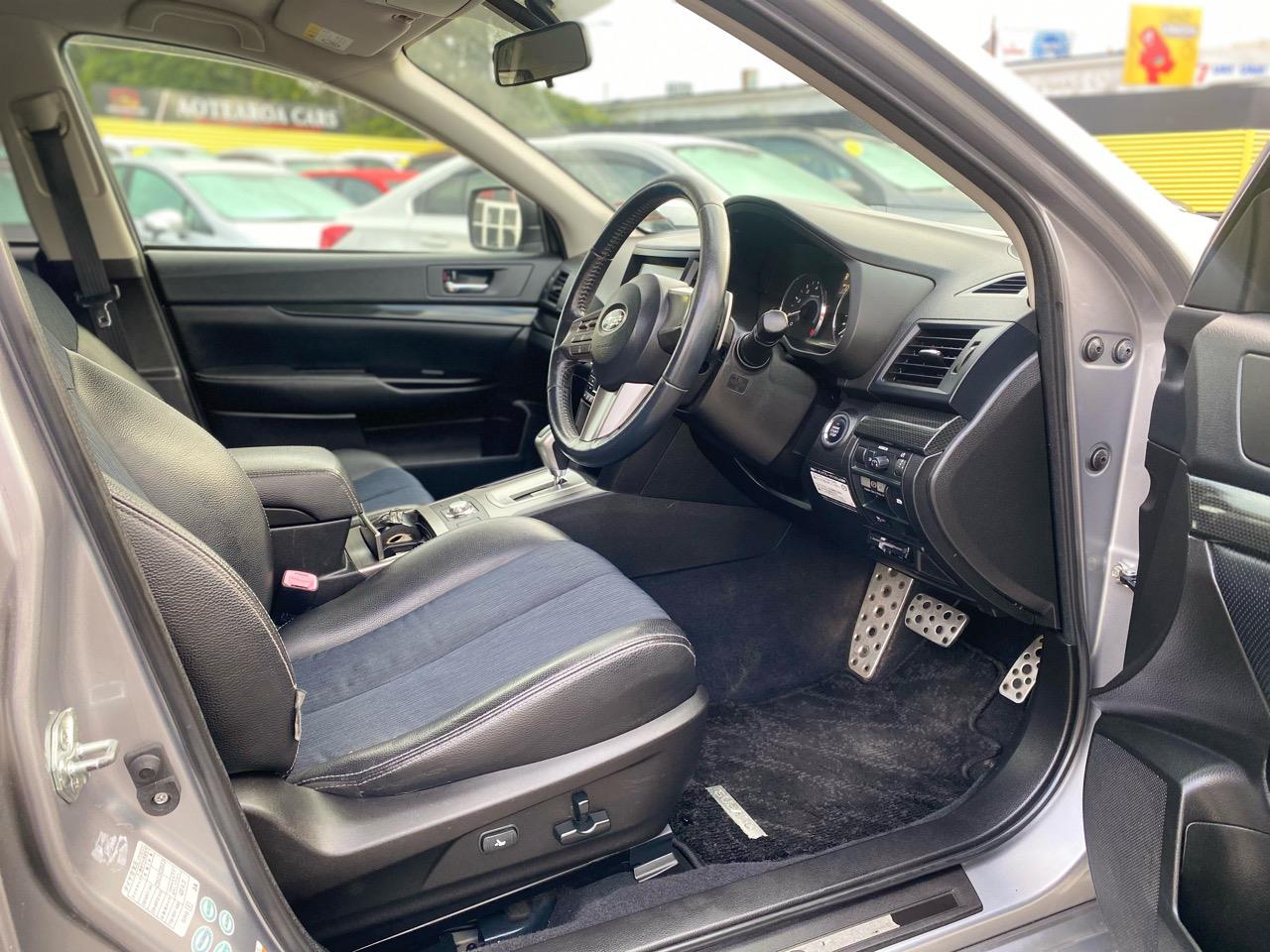 2009 Subaru Legacy WAGON Carousel 19