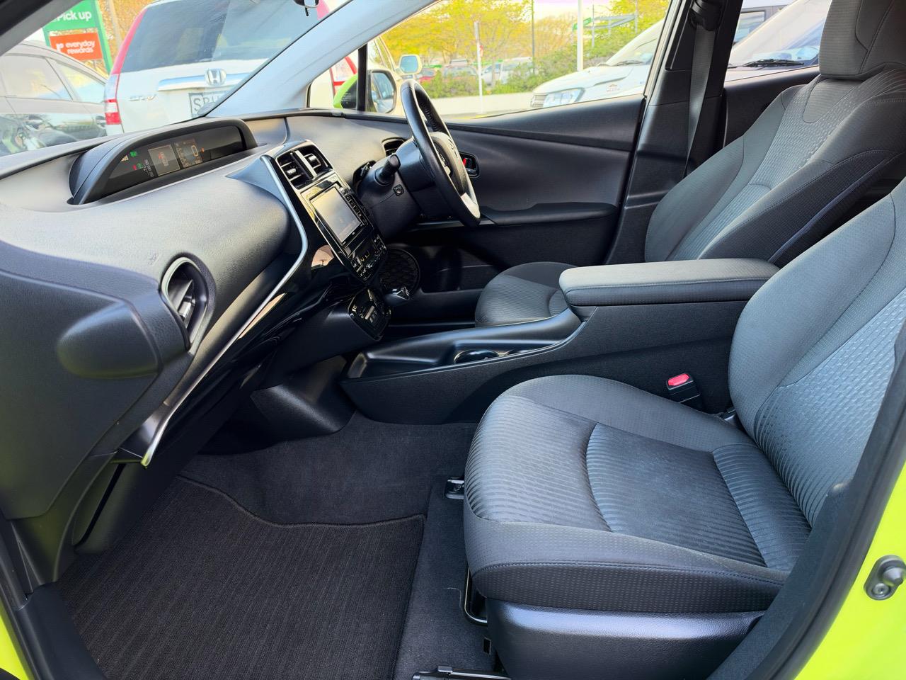 second hand 2016 Toyota Prius New Shape / Super Nice & Tidy for sale NZ Collage 2