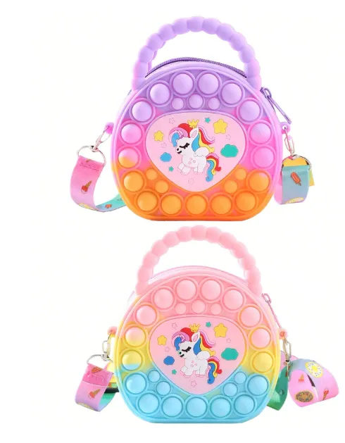 Heart-Shaped Handbag, Silicone Crossbody Bag Carousel 2