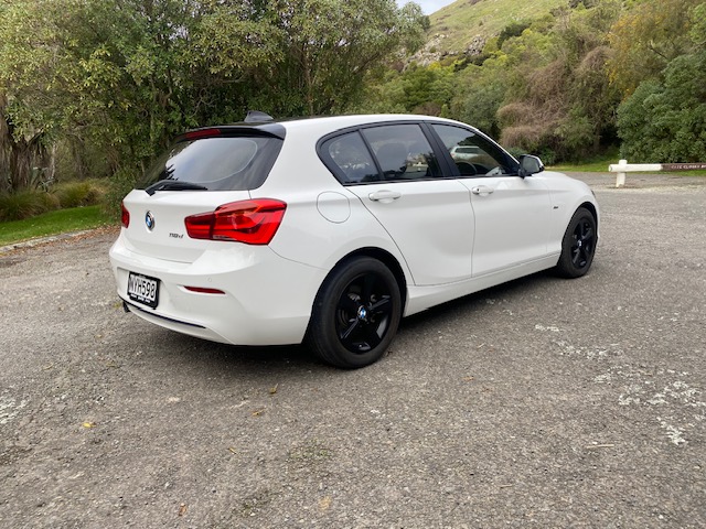 2017 BMW 118D Carousel 1