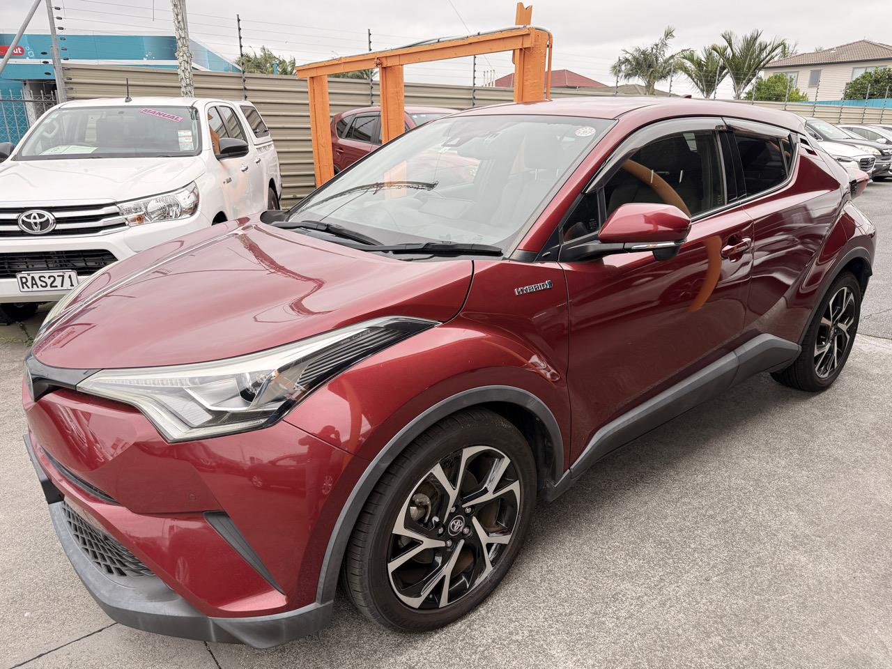 2018 Toyota C-HR G Carousel 11