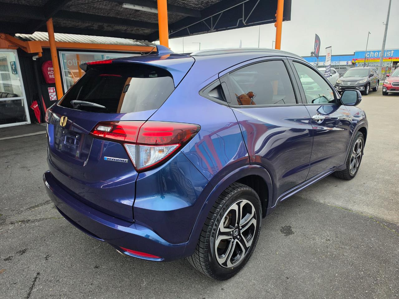 2014 Honda Vezel Hybrid Carousel 9