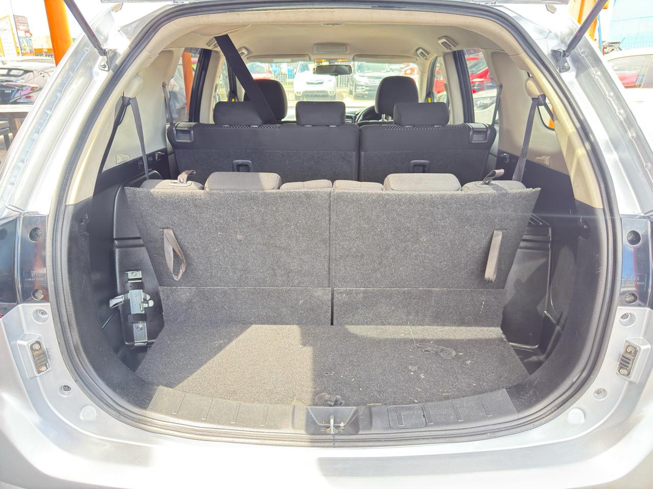 2017 Mitsubishi Outlander 7 Seater LS 2.4P/CVT Carousel 2