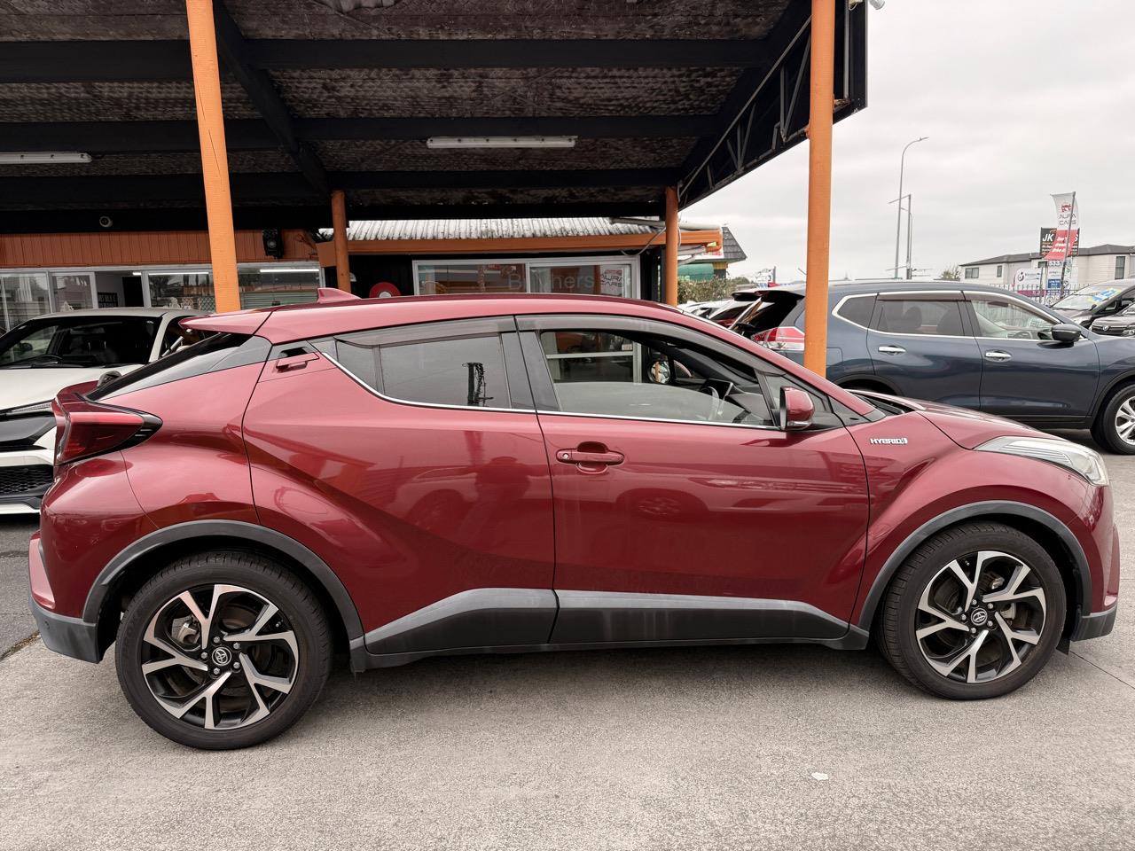 2018 Toyota C-HR G Carousel 6