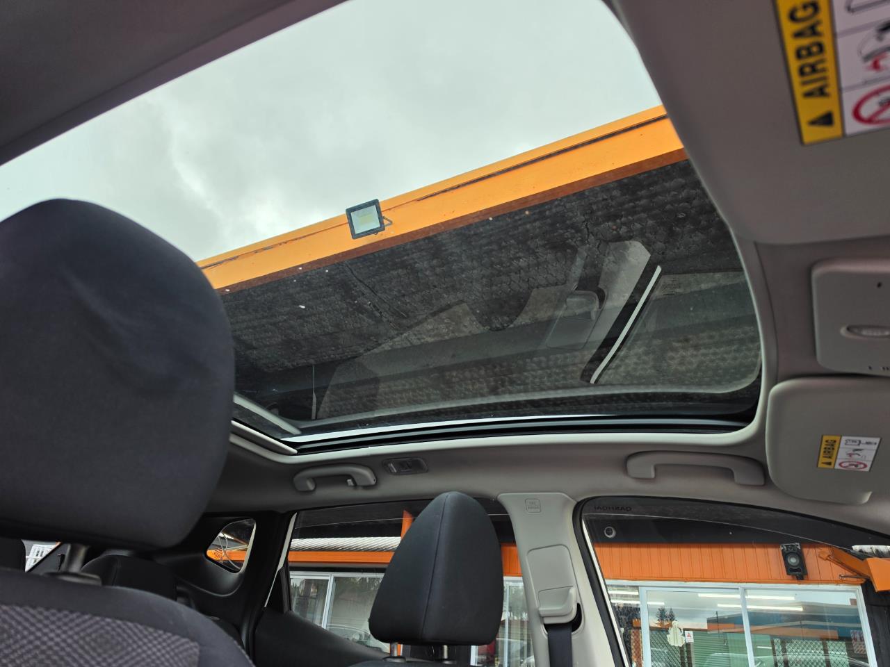 2015 Nissan Qashqai ST 2.0P/CVT Carousel 3