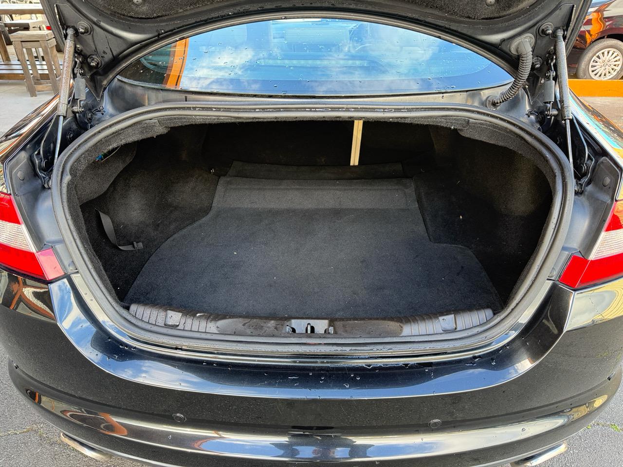 2011 Jaguar XF Sunroof Carousel 6