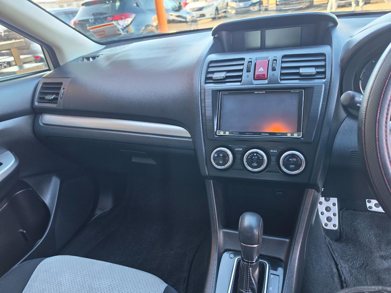 2013 Subaru Impreza XV Hybrid Carousel 3