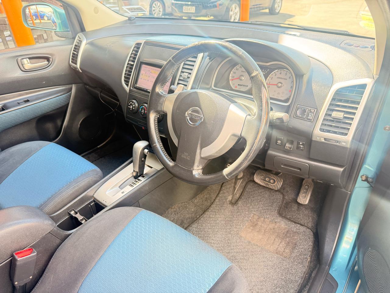 2005 Nissan Wingroad Carousel 6