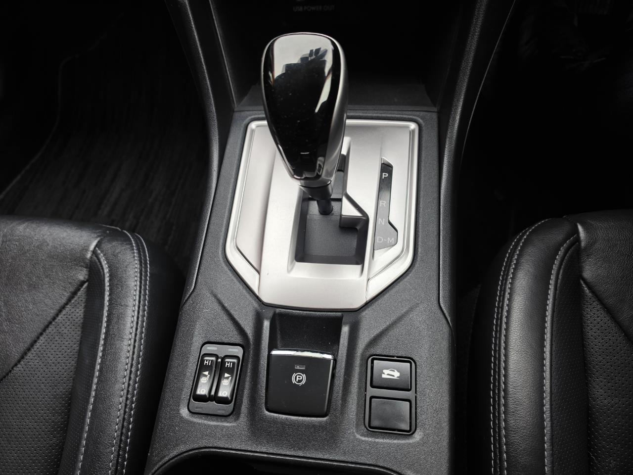 2017 Subaru Impreza 1.6i-L Carousel 1