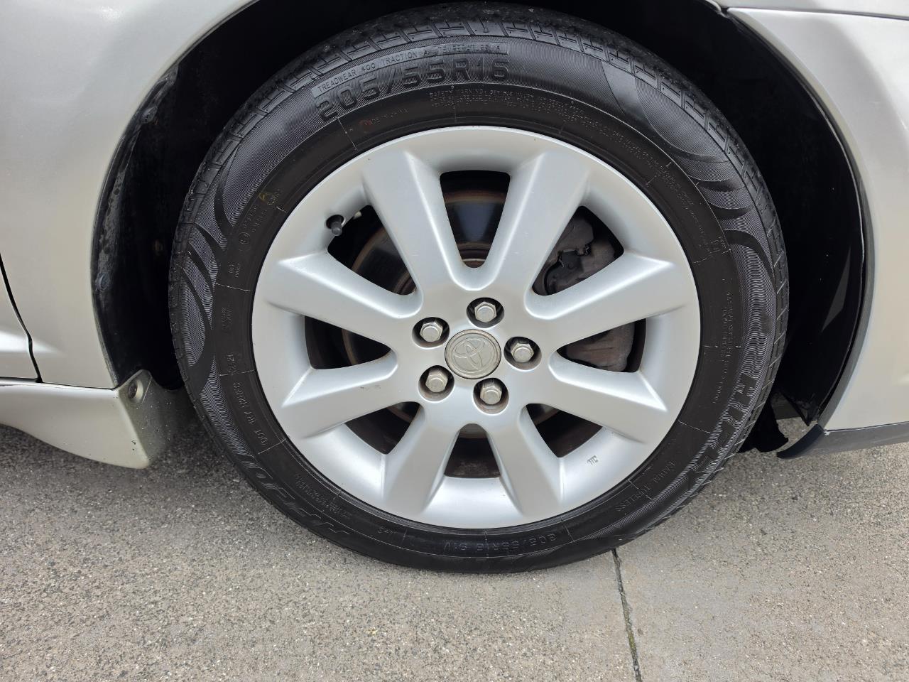 2006 Toyota Avensis 2.4L Carousel 3