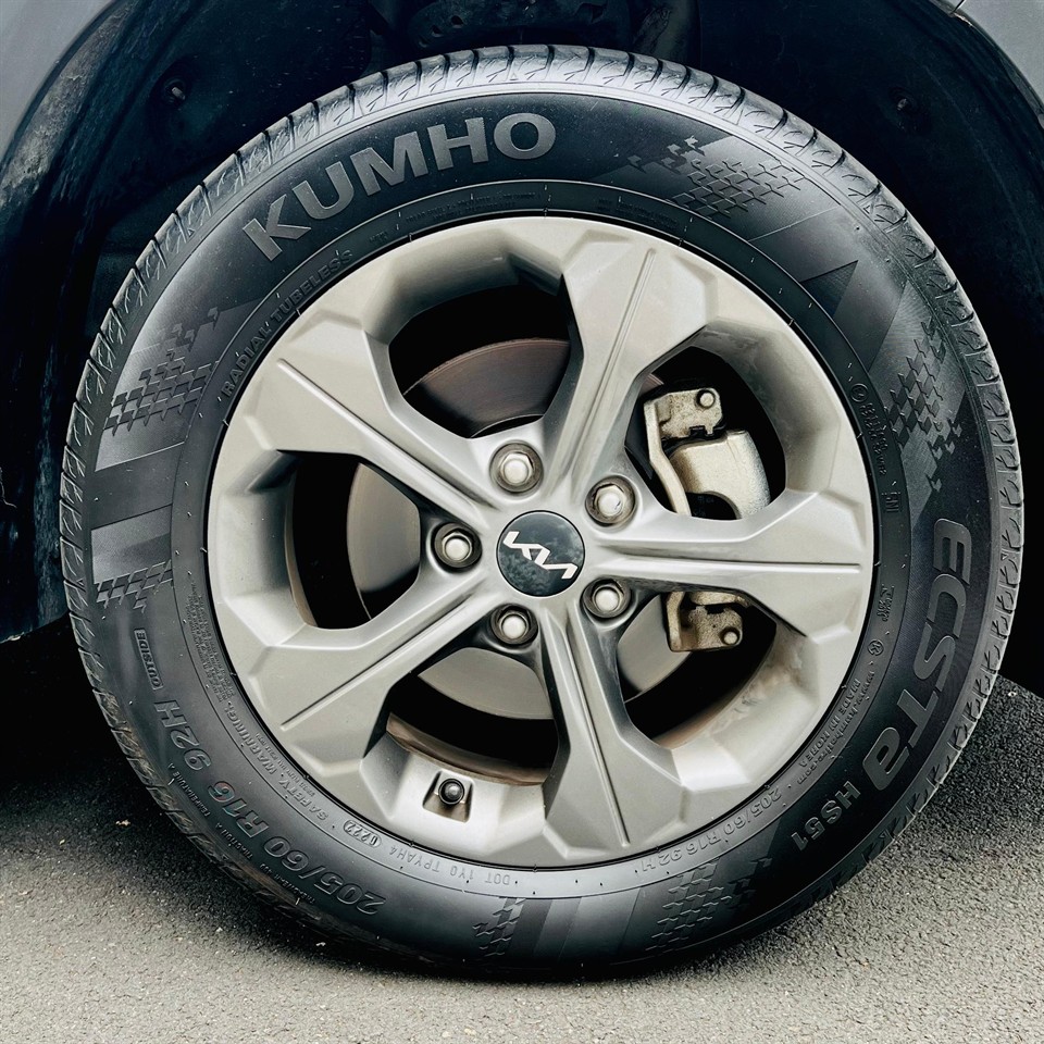 2022 Kia Seltos LX 2.0P/IV Carousel 8