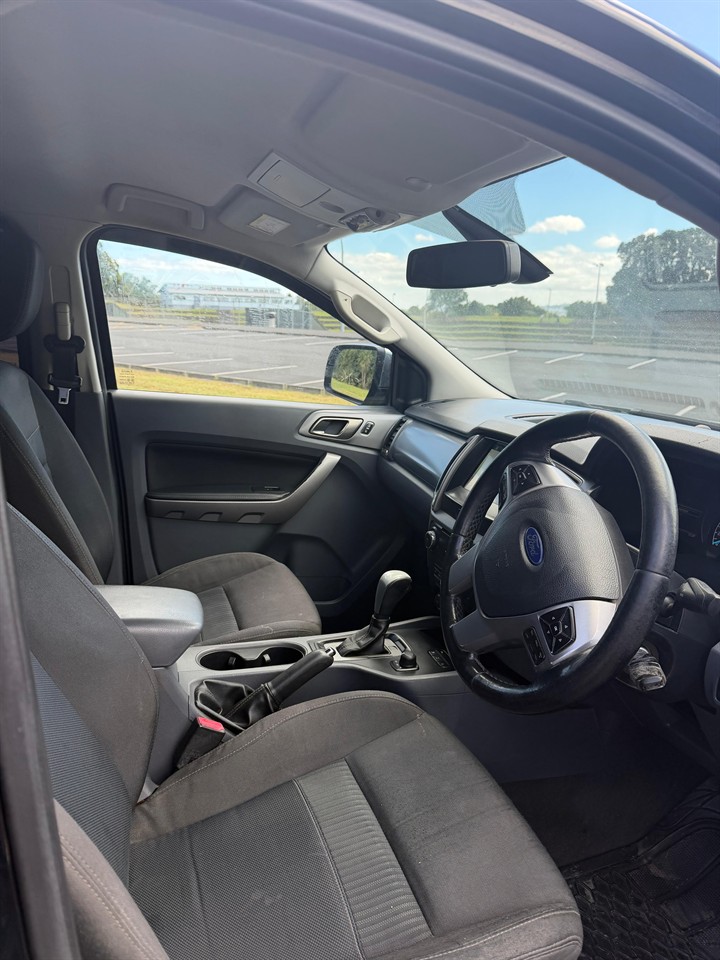 2008 Toyota Hiace Carousel 6