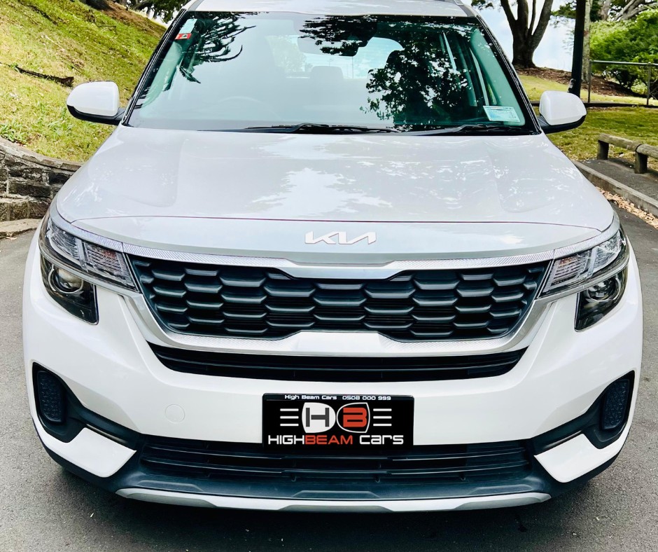 2022 Kia Seltos LX 2.0P/IV Carousel 11