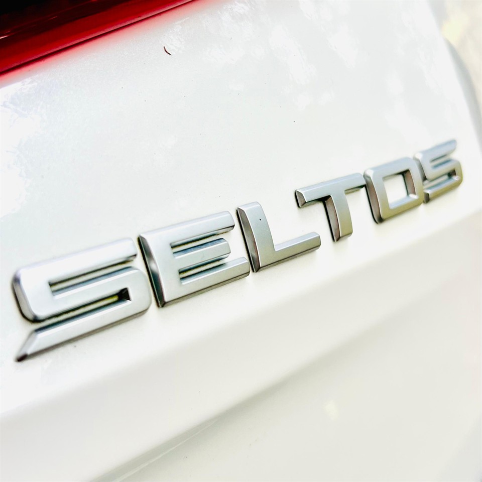 2022 Kia Seltos LX 2.0P/IV Carousel 7