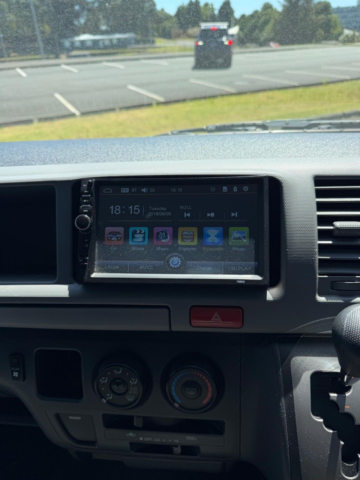 2008 Toyota Hiace Carousel 4