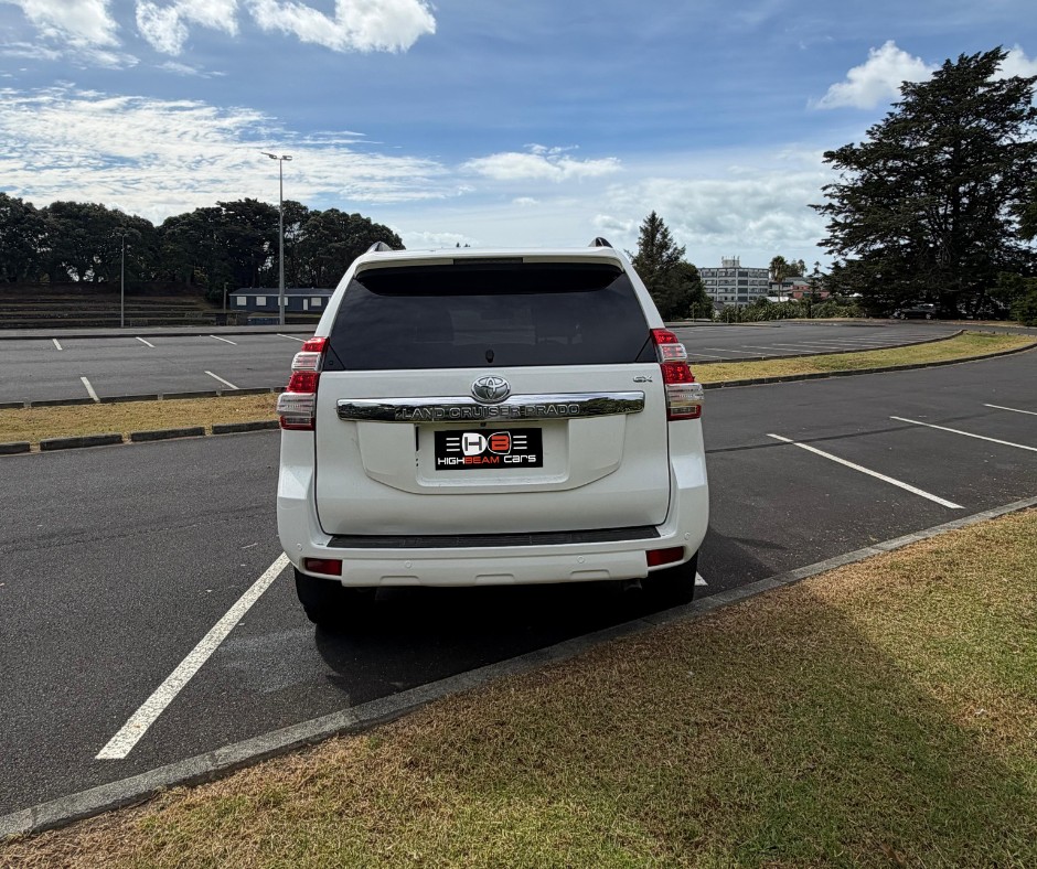 2016 Toyota Landcruiser prado GX 2.8D/4WD/6AT/SW/5 Carousel 17